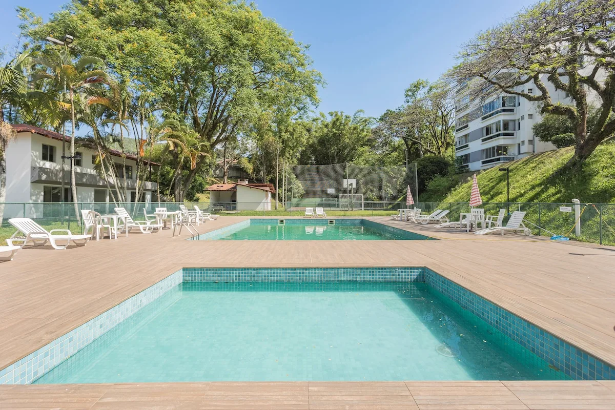 Ap Central com Piscina e 30 min de todas as praias - foto 1
